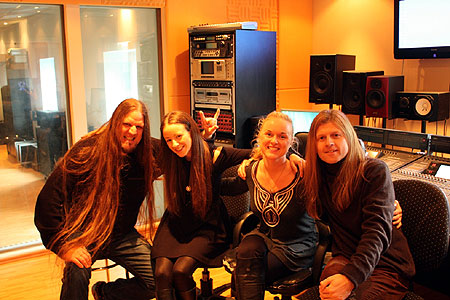 Alex-Maite-Liv-John-1_b